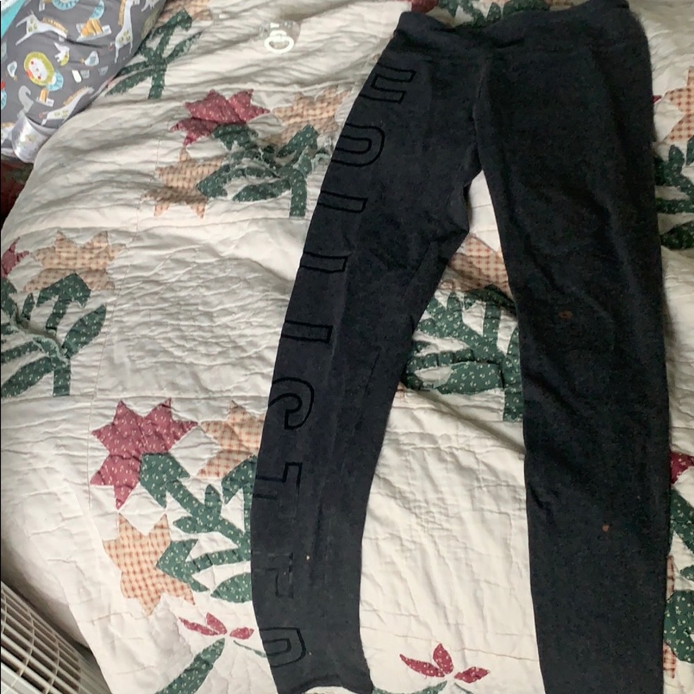 Hollister leggings
